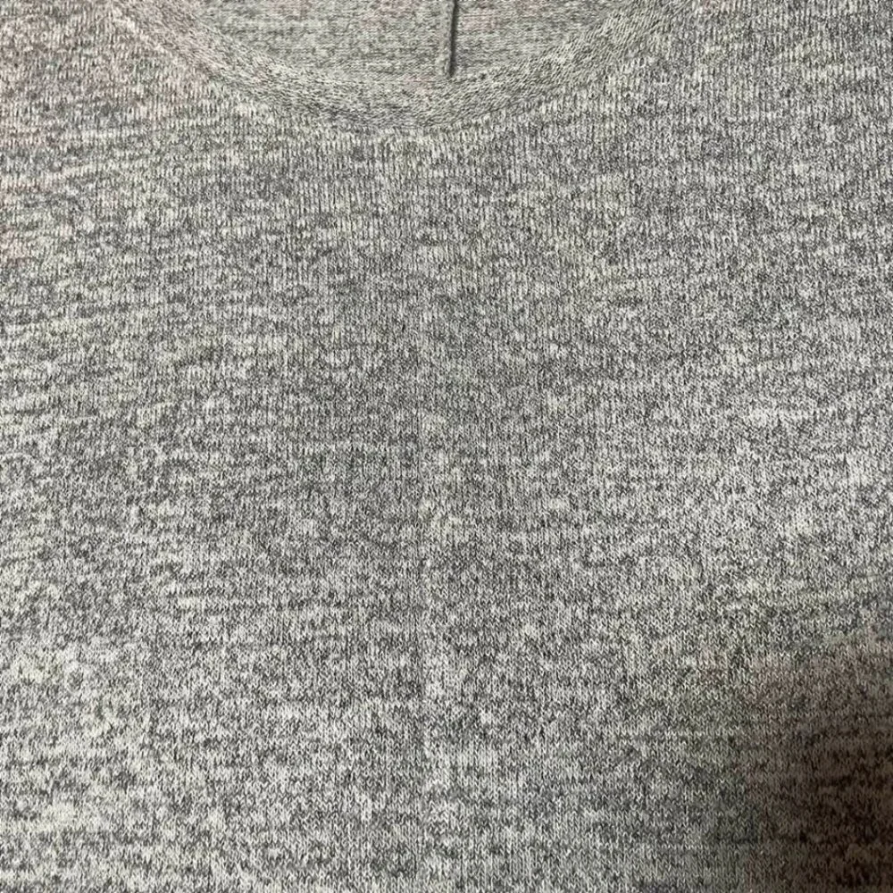 2 for $15 Sonoma Oversized Long Sleeve Tee Glacier Gray Medium Soft Grunge Tee